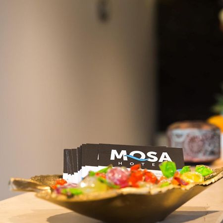 Hotel Mosa Hermalle-sous-Argenteau ภายนอก รูปภาพ