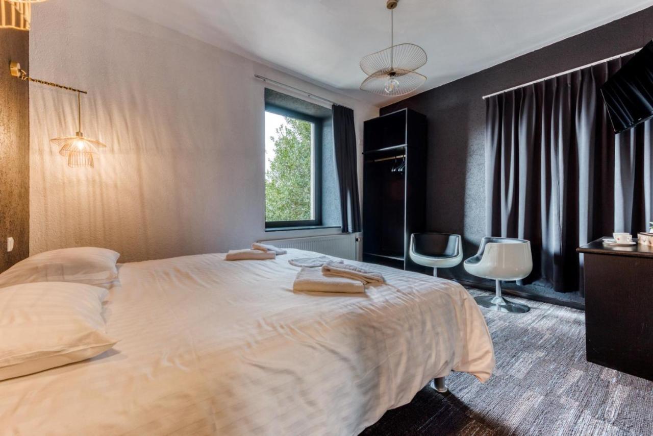 Hotel Mosa Hermalle-sous-Argenteau ภายนอก รูปภาพ